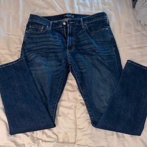 Abercrombie and Fitch Athletic Skinny Stretch Blue Jeans